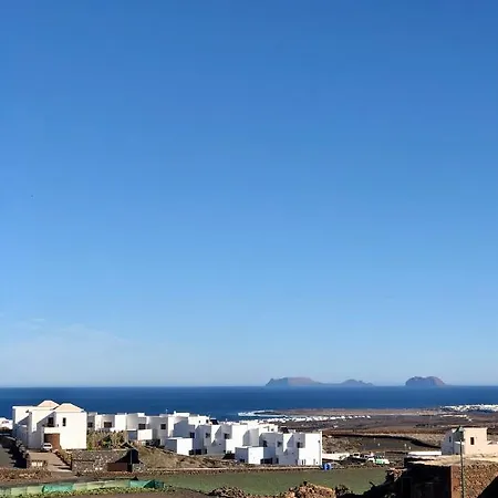 Mar Y Montana Entero