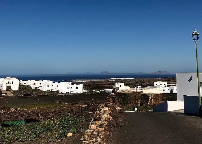 Mar Y Montana Entero Apartment *